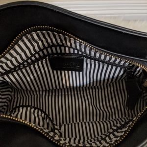 Charming lock purse with strap